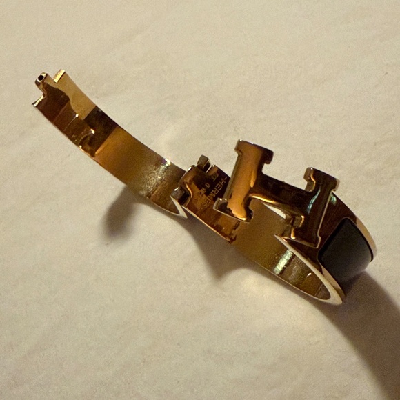 Hermes Clic H Bracelet - Picture 5 of 11